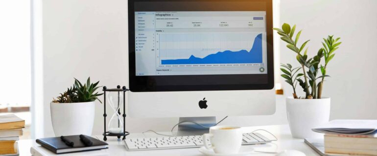 pexels-serpstat-177219-572056